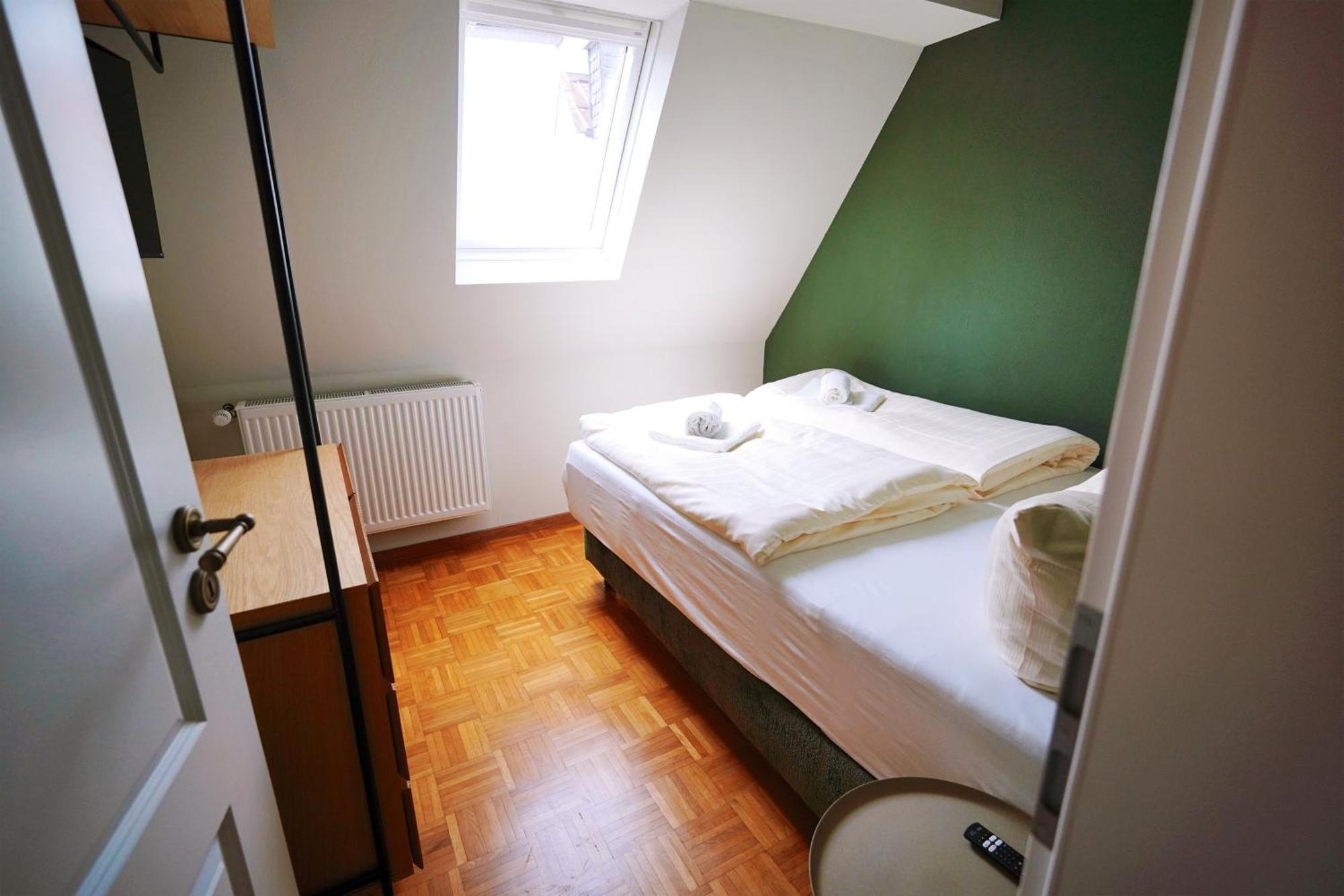 Winzerhaus Am Kardinalsberg Apartment Бернкастел-Кюс Екстериор снимка