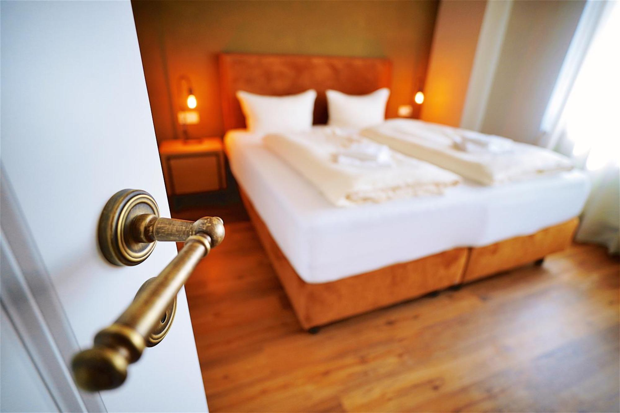 Winzerhaus Am Kardinalsberg Apartment Бернкастел-Кюс Екстериор снимка